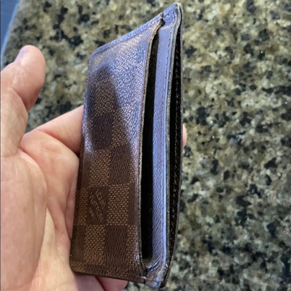 Louis Vuitton Card Holder - Picture 3 of 6